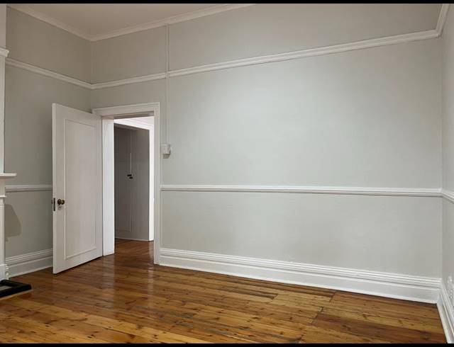 BUSINESS PROPERTY TO RENT IN RONDEBOSCH